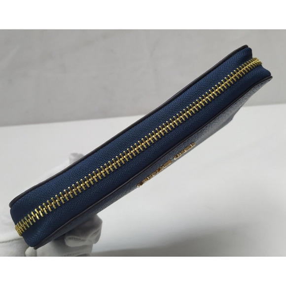 Michael Kors Jet Set Travel Navy Blue Leather Zip Around Phone Case Wallet - NWT - Picture 9 of 16